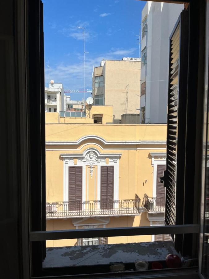 Mamo1 - Appartamento In Pieno Centro Citta Bari Exterior foto