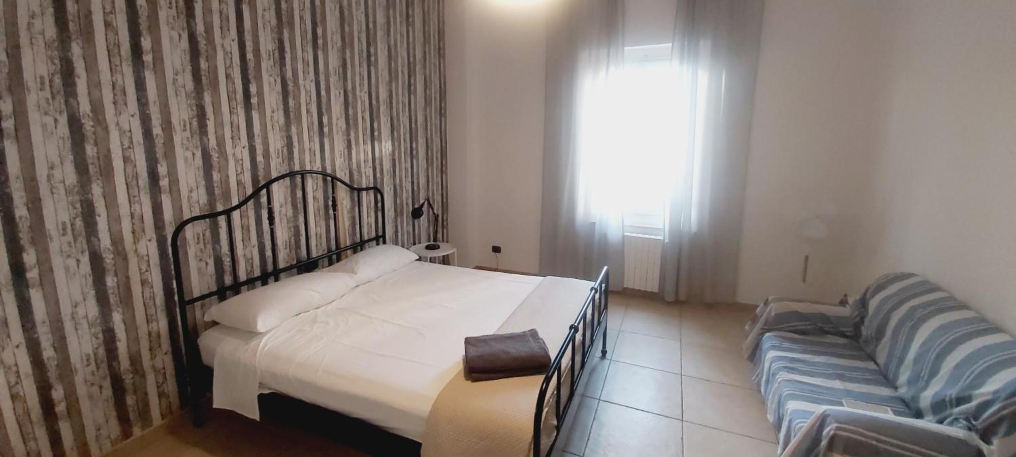 Mamo1 - Appartamento In Pieno Centro Citta Bari Exterior foto